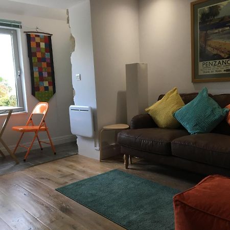 The Wrens Annexe - Stylish Self-Contained 2-Bed Annexe بينزانس المظهر الخارجي الصورة